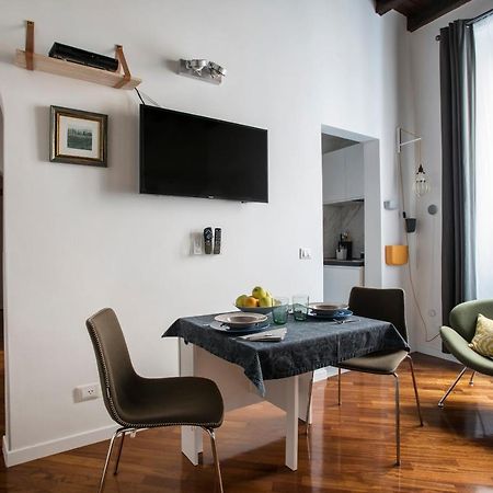 Apartment Near Trevi Fountain Roma Esterno foto